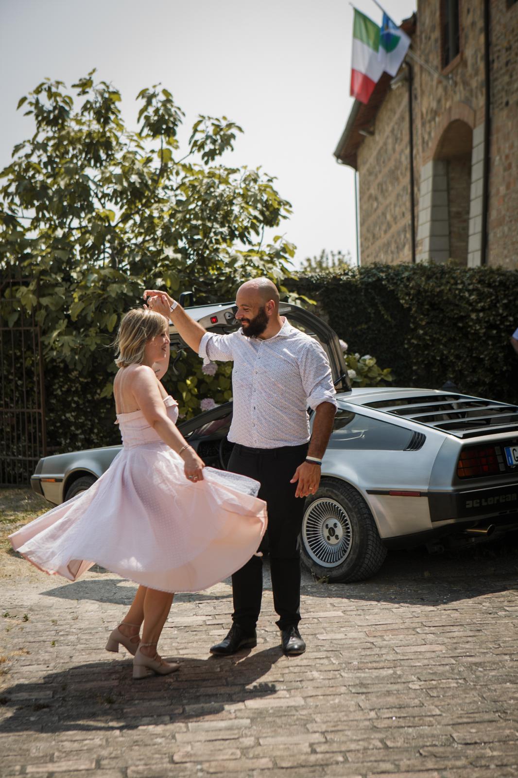 Matrimonio con DeLorean